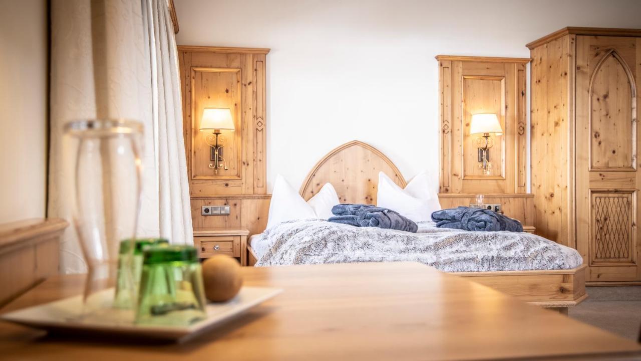 Anthony'S Alpin Hotel Garni 레흐암 아르베르크 외부 사진