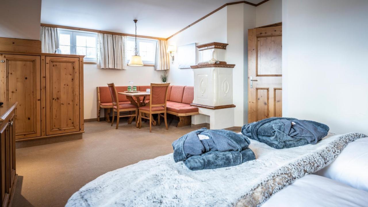 Anthony'S Alpin Hotel Garni 레흐암 아르베르크 외부 사진