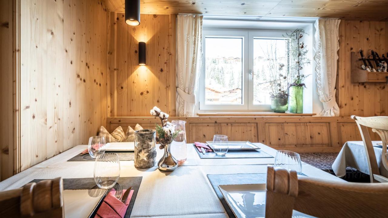 Anthony'S Alpin Hotel Garni 레흐암 아르베르크 외부 사진